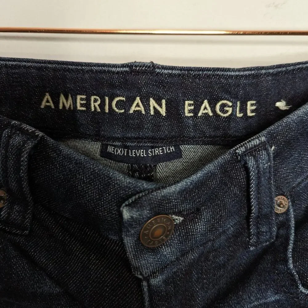 American Eagle Blue Next Level Stretch Curvy High Super Rise Shortie Shorts 6 - Picture 5 of 7